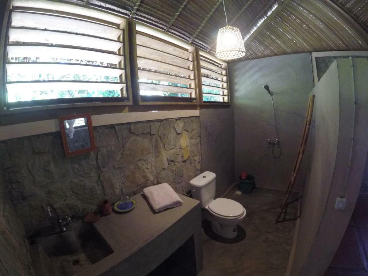 Bed and Breakfast Les Jardins D'Ankify Andimaka Экстерьер фото